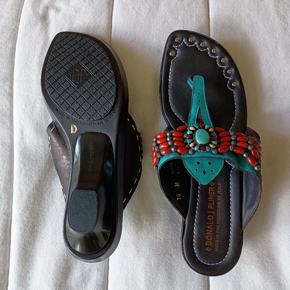 Donald Pliner Women's Leather Dark Brown and Turquoise Sandals_10 - Picture 5 of 6